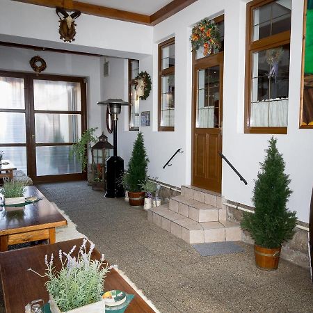 Topoľčianky 农家客栈旅馆酒店 外观 照片