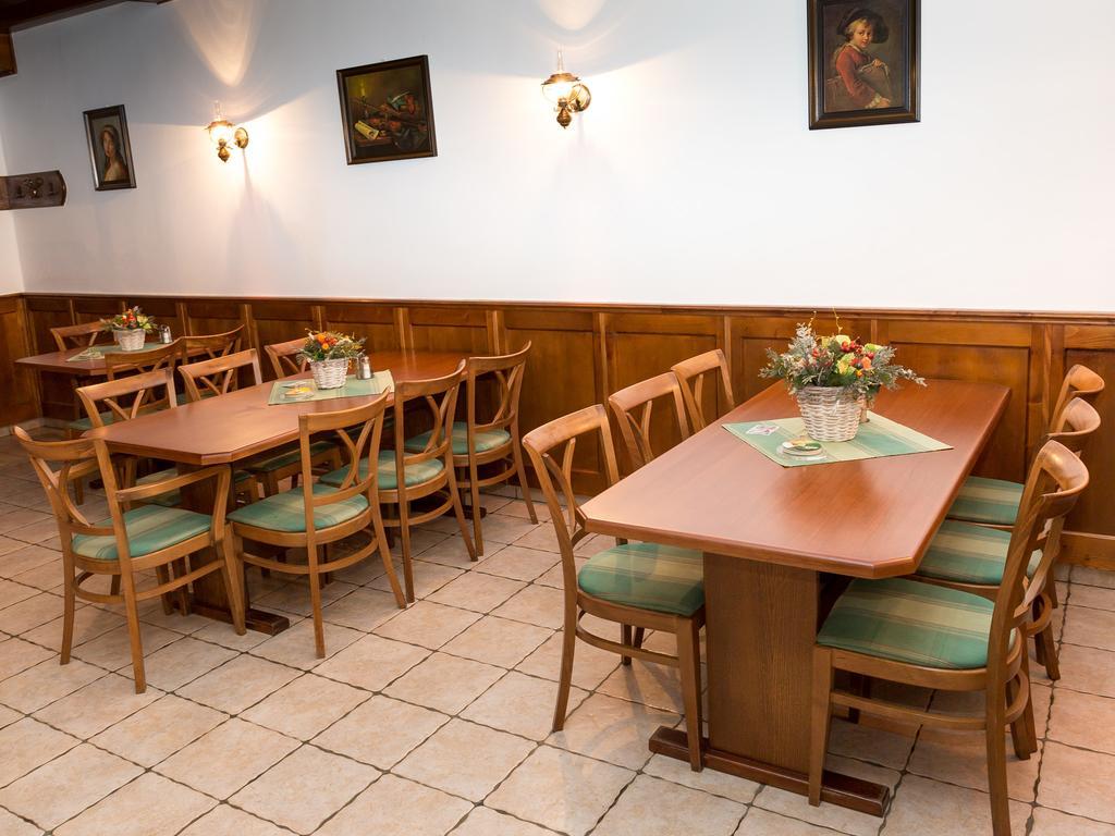 Topoľčianky 农家客栈旅馆酒店 外观 照片