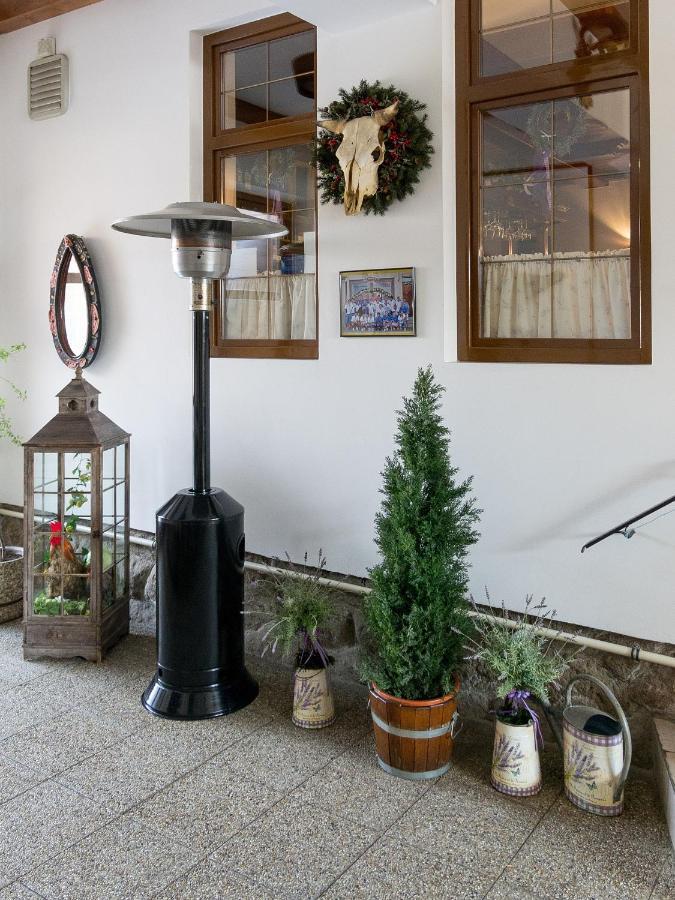 Topoľčianky 农家客栈旅馆酒店 外观 照片
